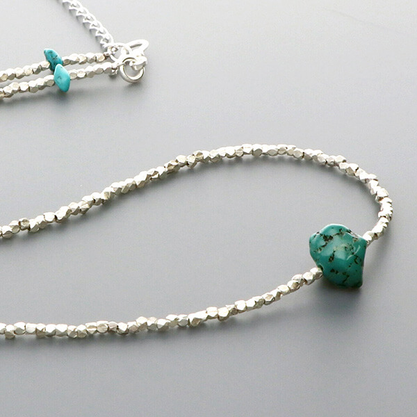 ビーズネックレス