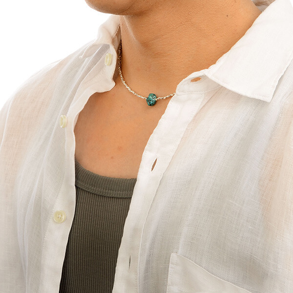 ビーズネックレス