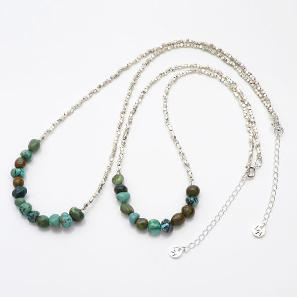 ペアビーズネックレス