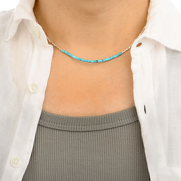 ビーズネックレス