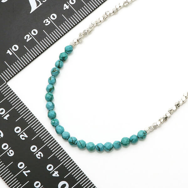 ビーズネックレス