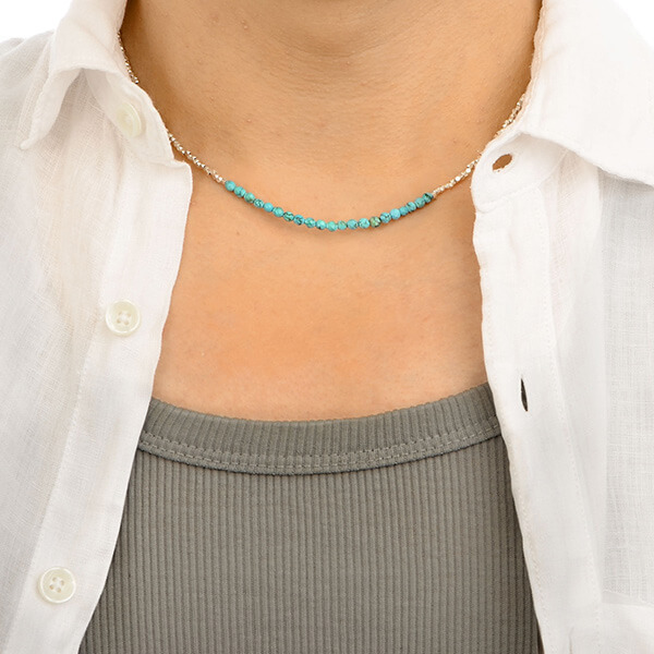 ビーズネックレス