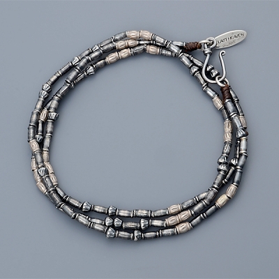 ビーズネックレス