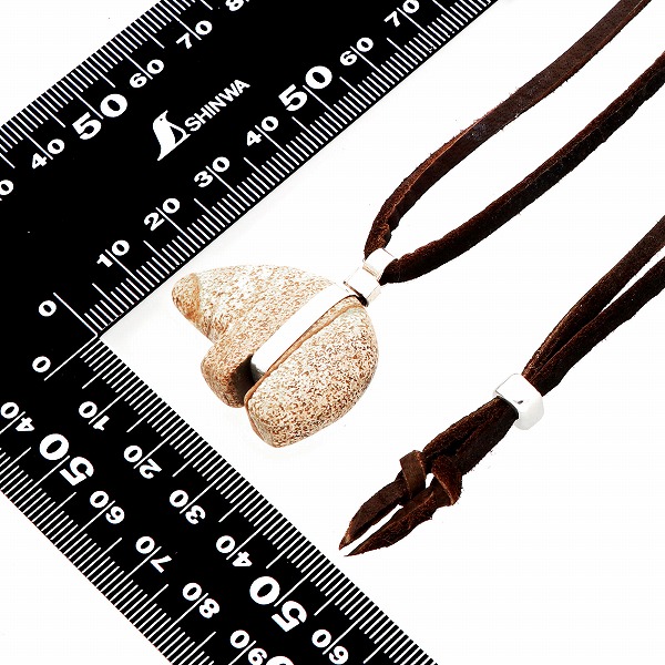 天然石レザーネックレス