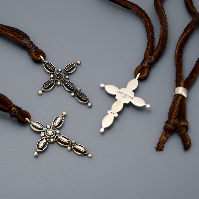 シルバーネックレス