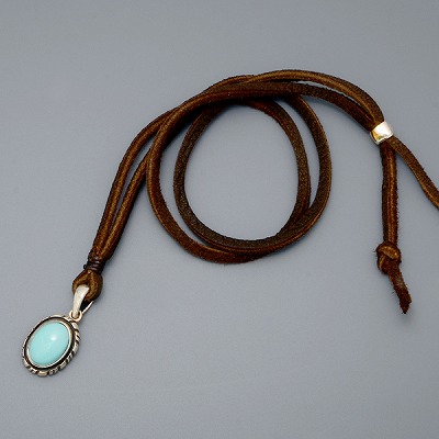 シルバーネックレス