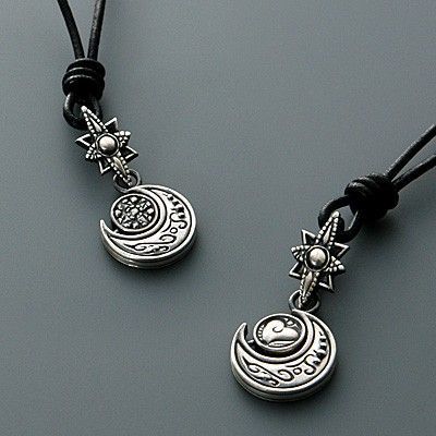 レザーペアネックレス