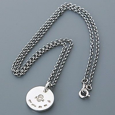 シルバーネックレス