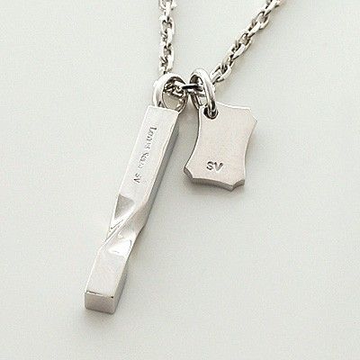 シルバーネックレス