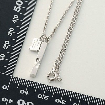 シルバーネックレス