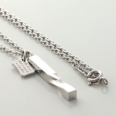 シルバーネックレス