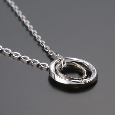 シルバーネックレス