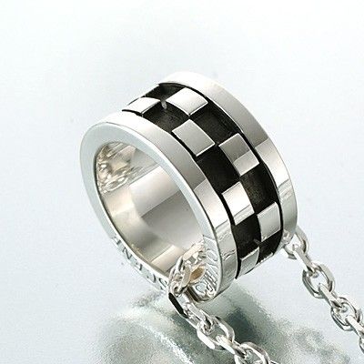 シルバーネックレス