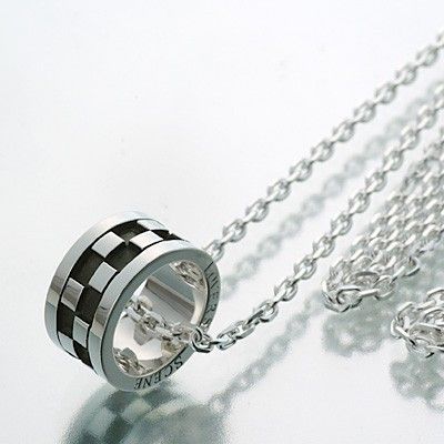 シルバーネックレス