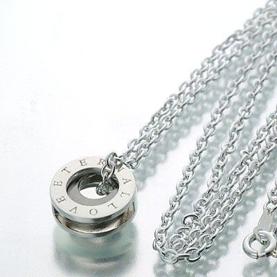 シルバーペアネックレス