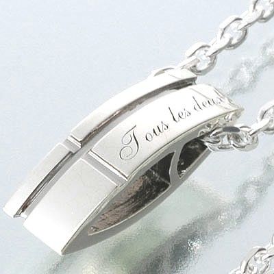 シルバーネックレス