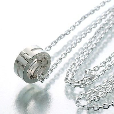 シルバーネックレス