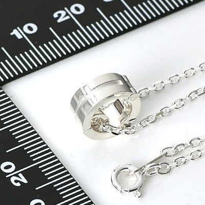 シルバーネックレス