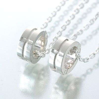 シルバーペアネックレス