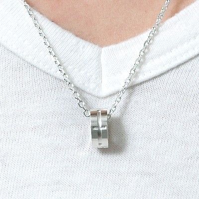 シルバーペアネックレス