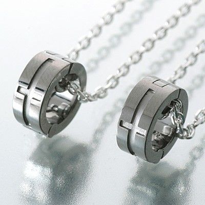 シルバーペアネックレス