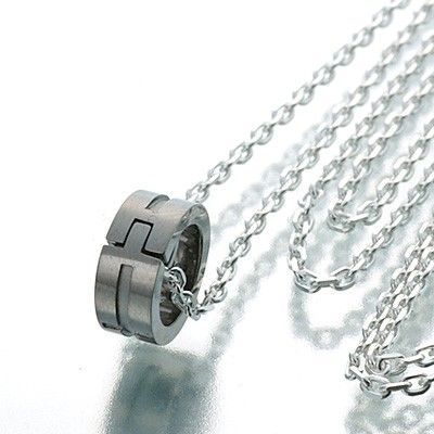 シルバーペアネックレス