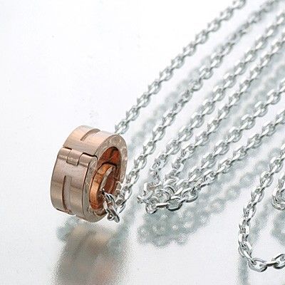 シルバーネックレス