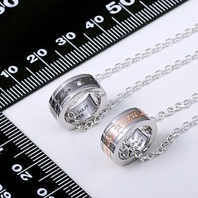 シルバーペアネックレス