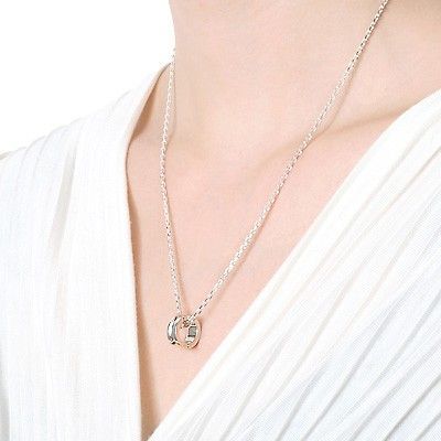 シルバーペアネックレス