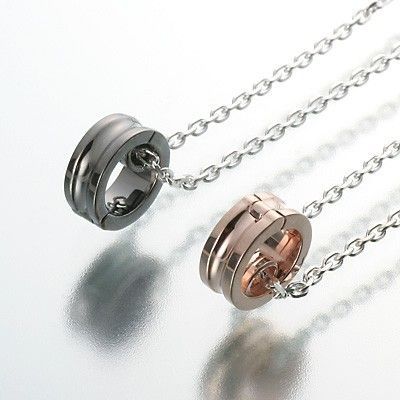 シルバーペアネックレス