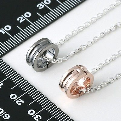 シルバーペアネックレス