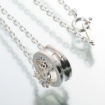 シルバーネックレス