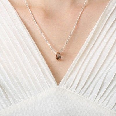 シルバーペアネックレス