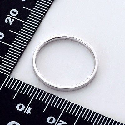 ホワイトゴールドリング