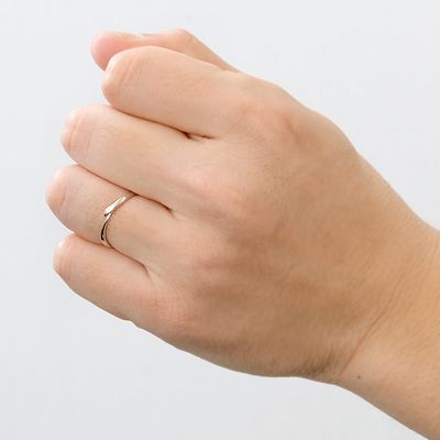 ホワイトゴールドリング