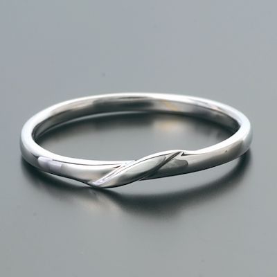 ホワイトゴールドリング