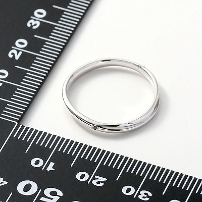 ホワイトゴールドリング