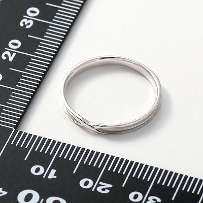 ホワイトゴールドリング