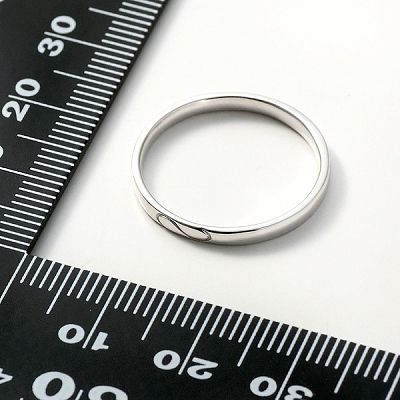 ホワイトゴールドリング