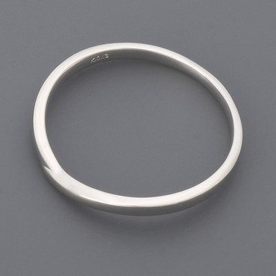 ホワイトゴールドリング