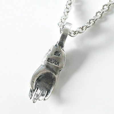 シルバーネックレス