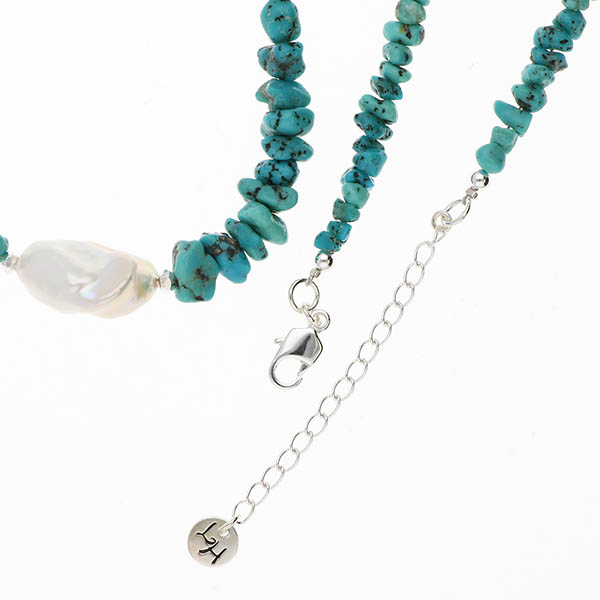 ビーズネックレス