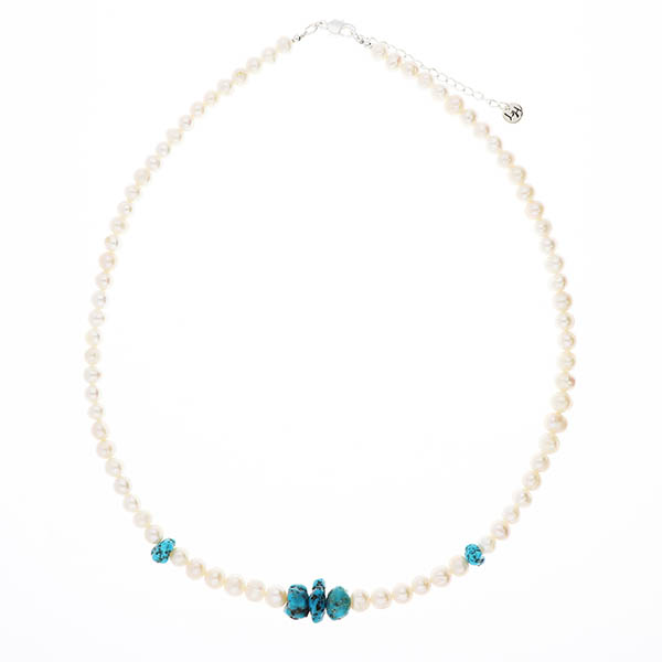 ビーズネックレス