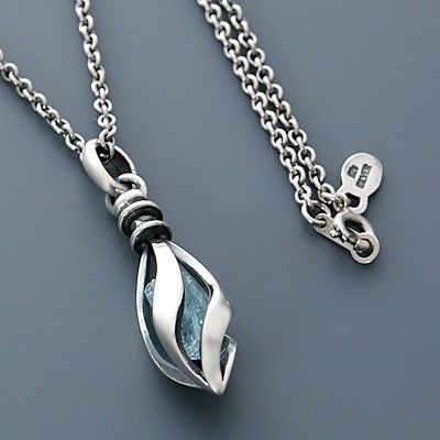 シルバーネックレス