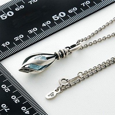 シルバーネックレス