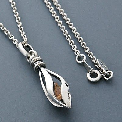 シルバーネックレス