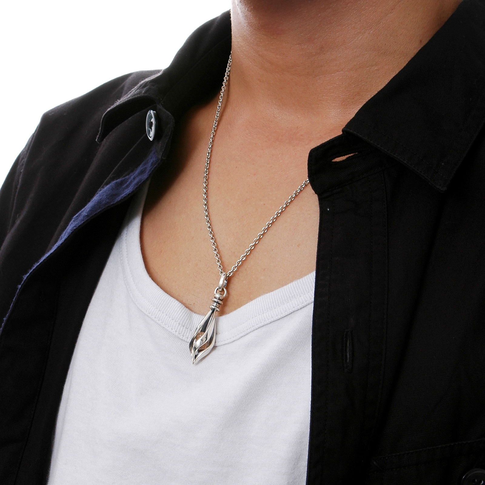 シルバーネックレス