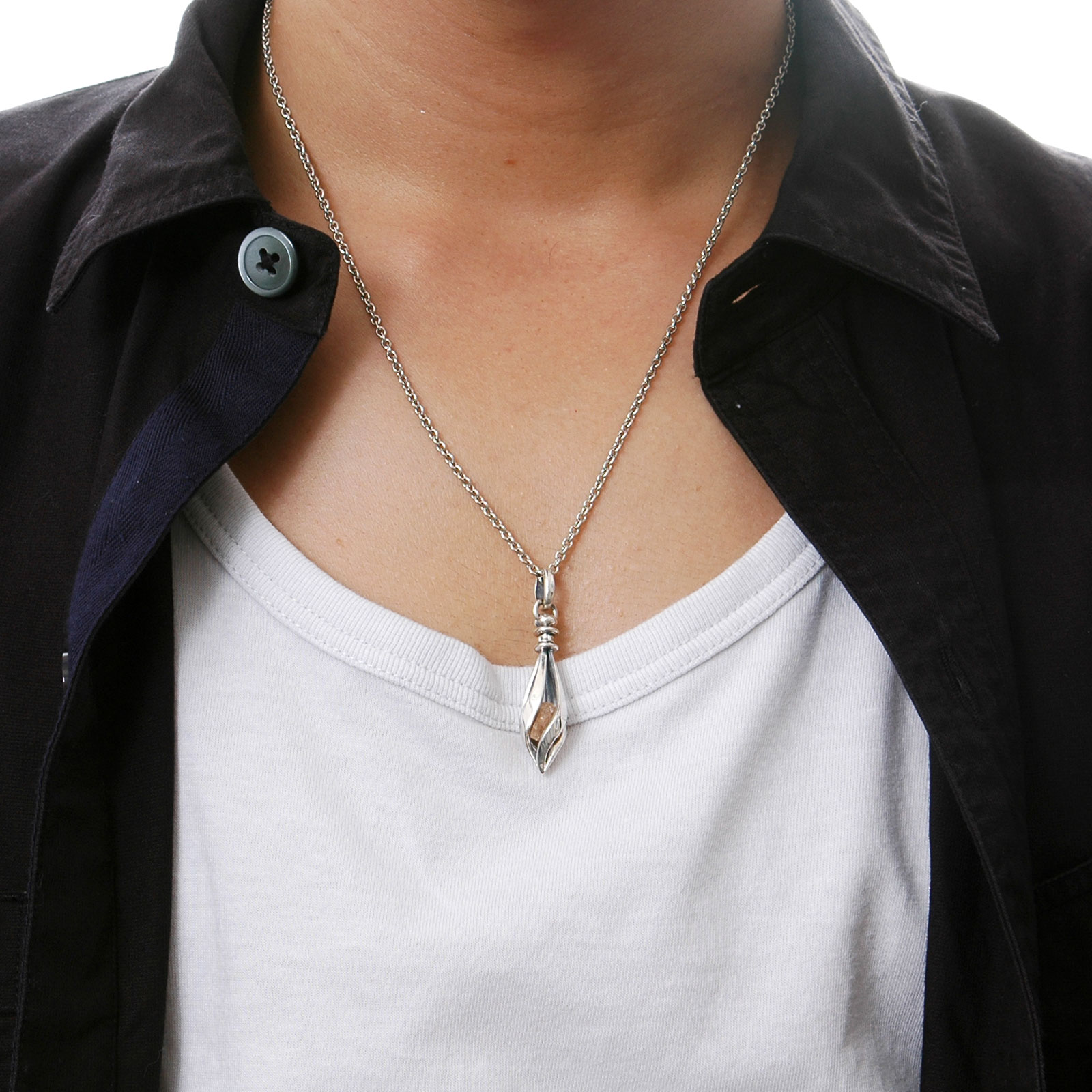 シルバーネックレス