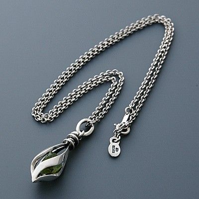 シルバーネックレス