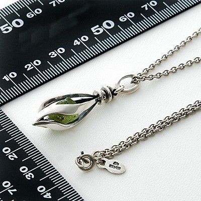 シルバーネックレス